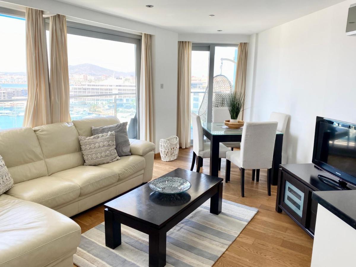 Ocean Village Lovely 2 Bedroom Apartment Gibraltár Kültér fotó